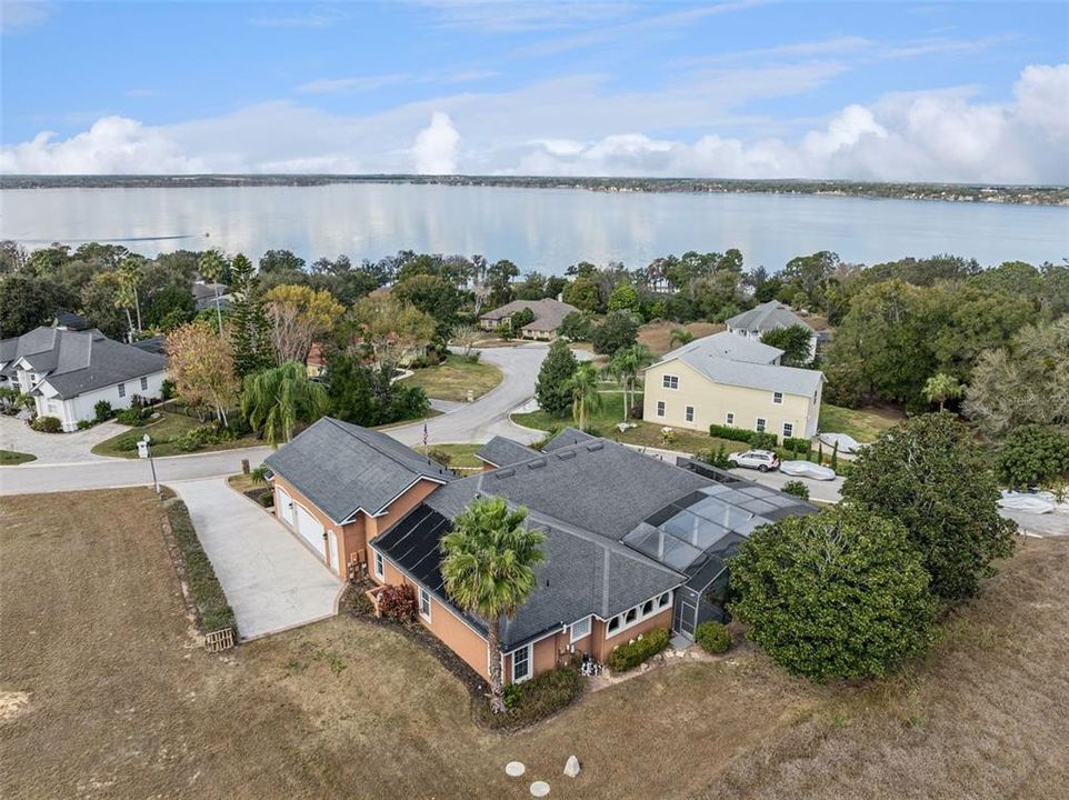 Active With Contract: $799,000 (4 beds, 3 baths, 3621 Square Feet)