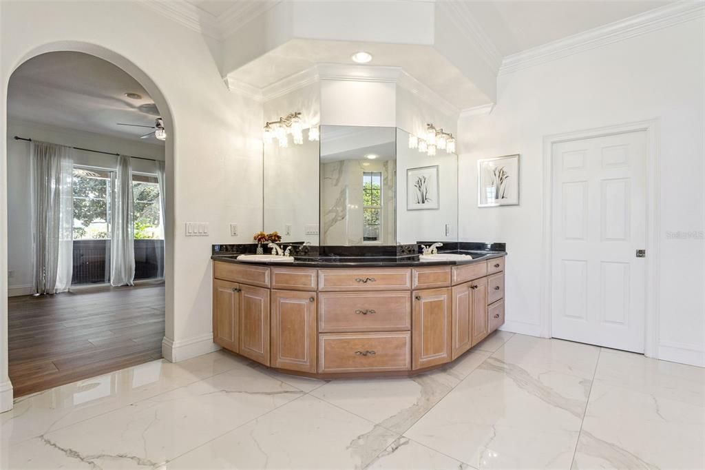 Active With Contract: $799,000 (4 beds, 3 baths, 3621 Square Feet)