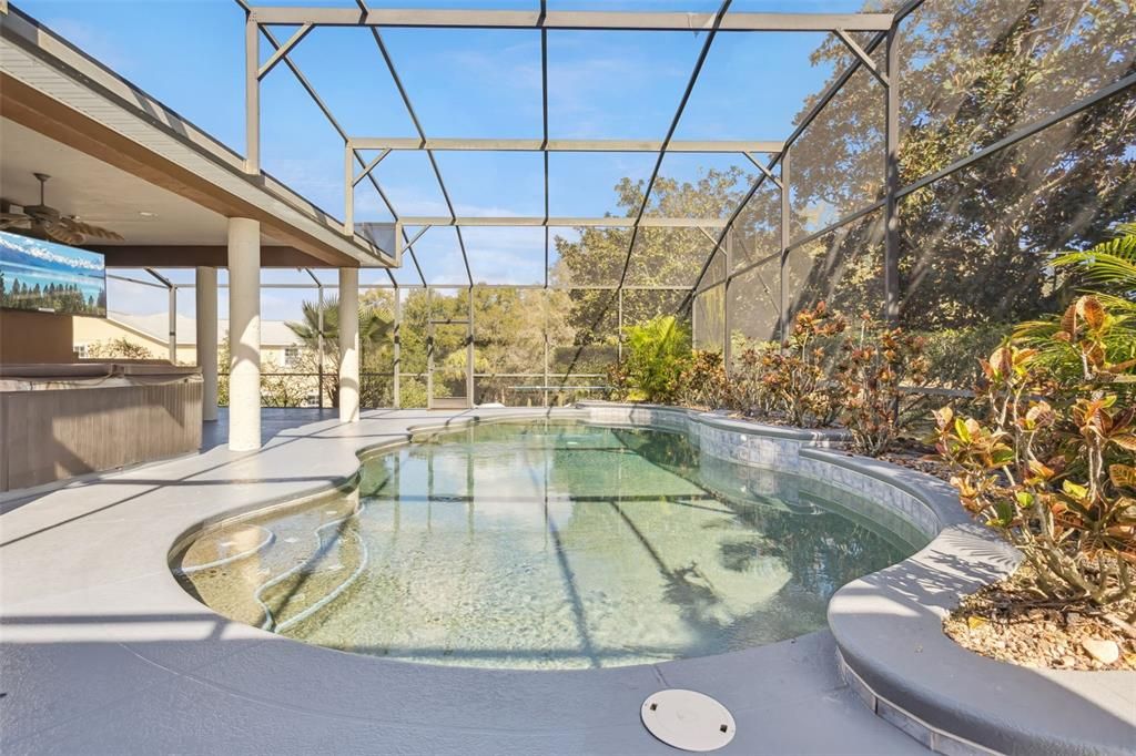 Active With Contract: $799,000 (4 beds, 3 baths, 3621 Square Feet)