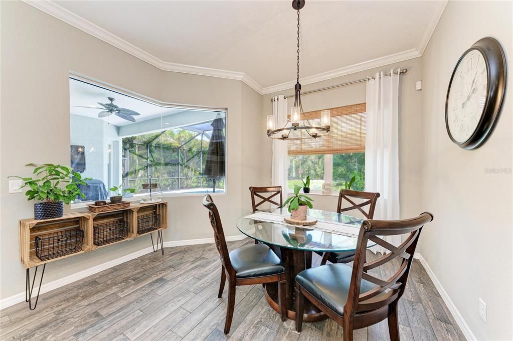 Activo con contrato: $699,000 (3 camas, 2 baños, 2395 Pies cuadrados)
