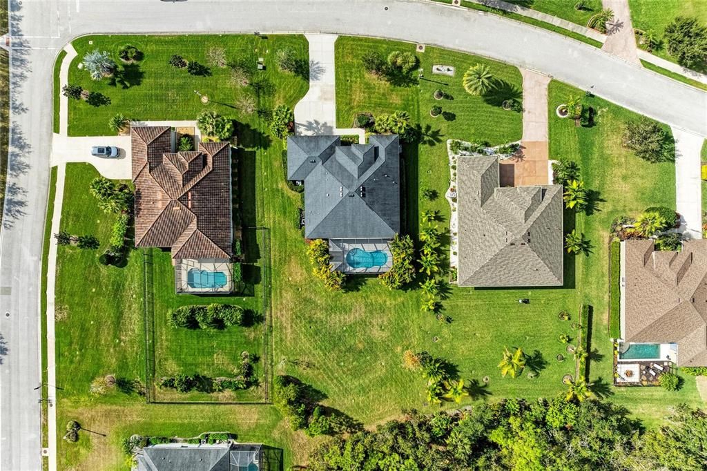 Activo con contrato: $699,000 (3 camas, 2 baños, 2395 Pies cuadrados)