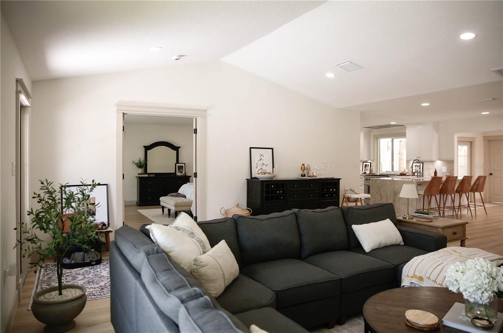 For Sale: $1,350,000 (4 beds, 4 baths, 2927 Square Feet)