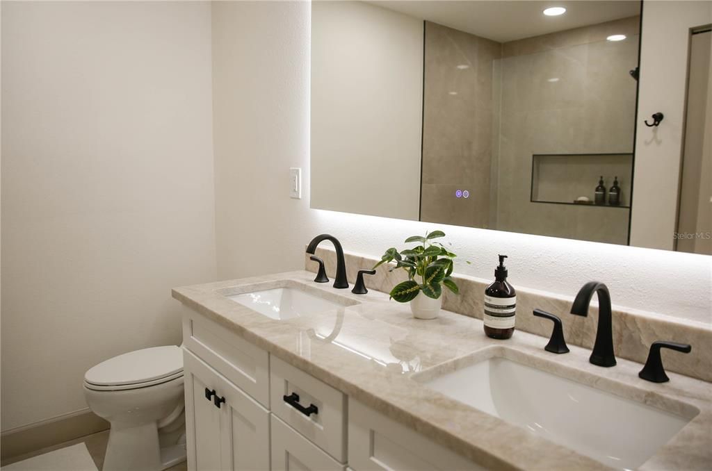 For Sale: $1,350,000 (4 beds, 4 baths, 2927 Square Feet)