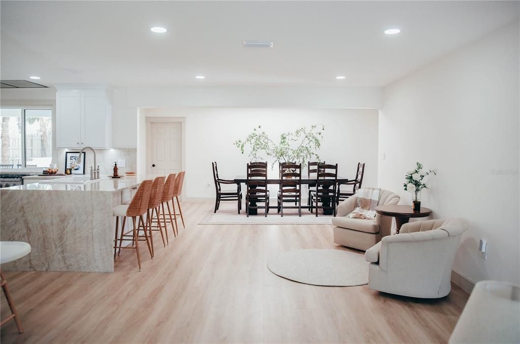 For Sale: $1,350,000 (4 beds, 4 baths, 2927 Square Feet)