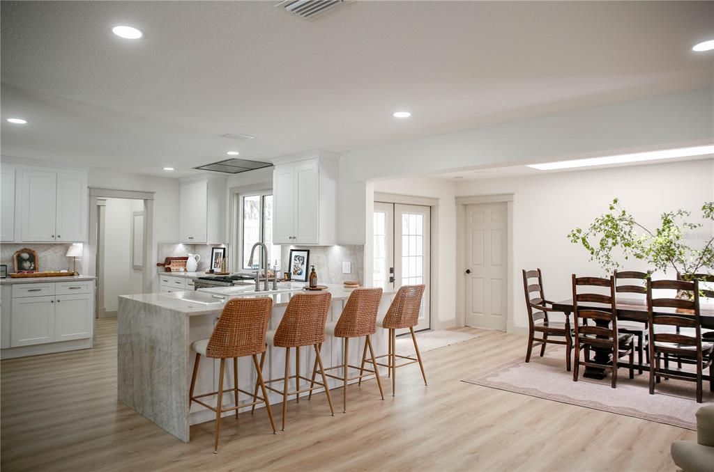 For Sale: $1,350,000 (4 beds, 4 baths, 2927 Square Feet)