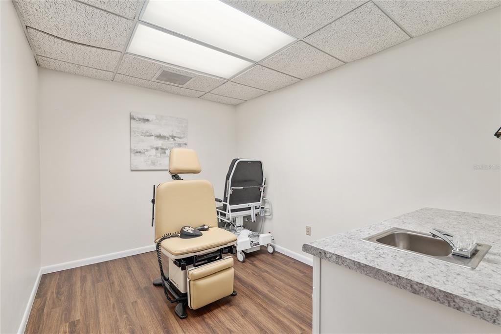Active With Contract: $675,000 (0 beds, 0 baths, 3278 Square Feet)