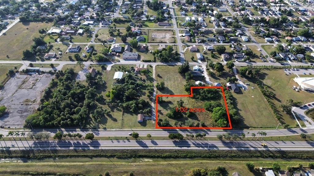 待售: $279,900 (1.02 acres)
