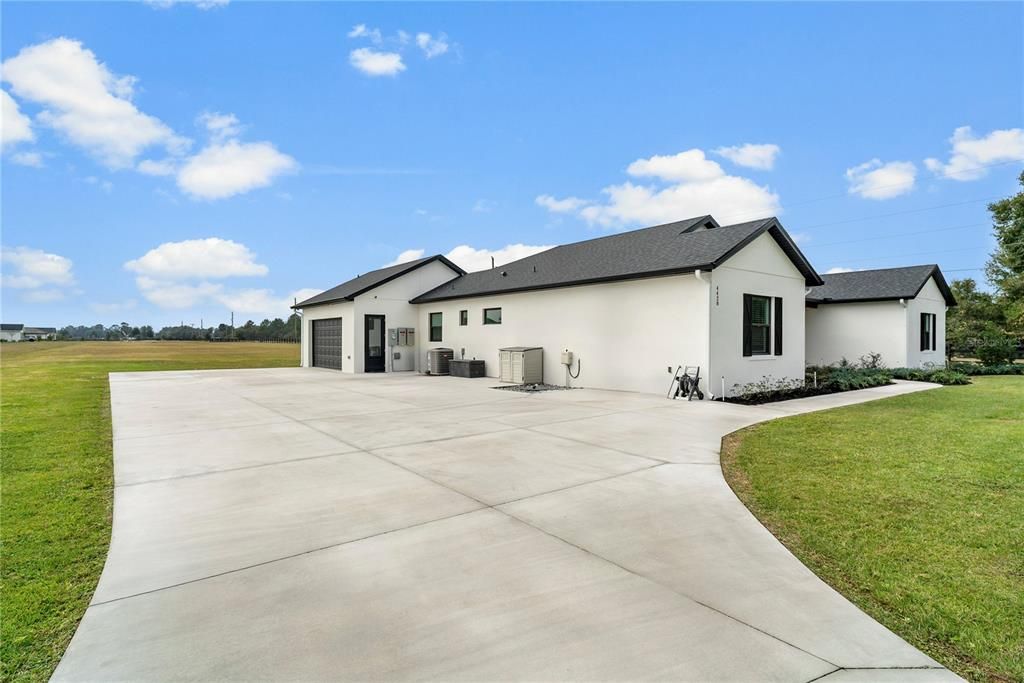 На продажу: $825,000 (4 спален, 3 ванн, 2601 Квадратных фут)
