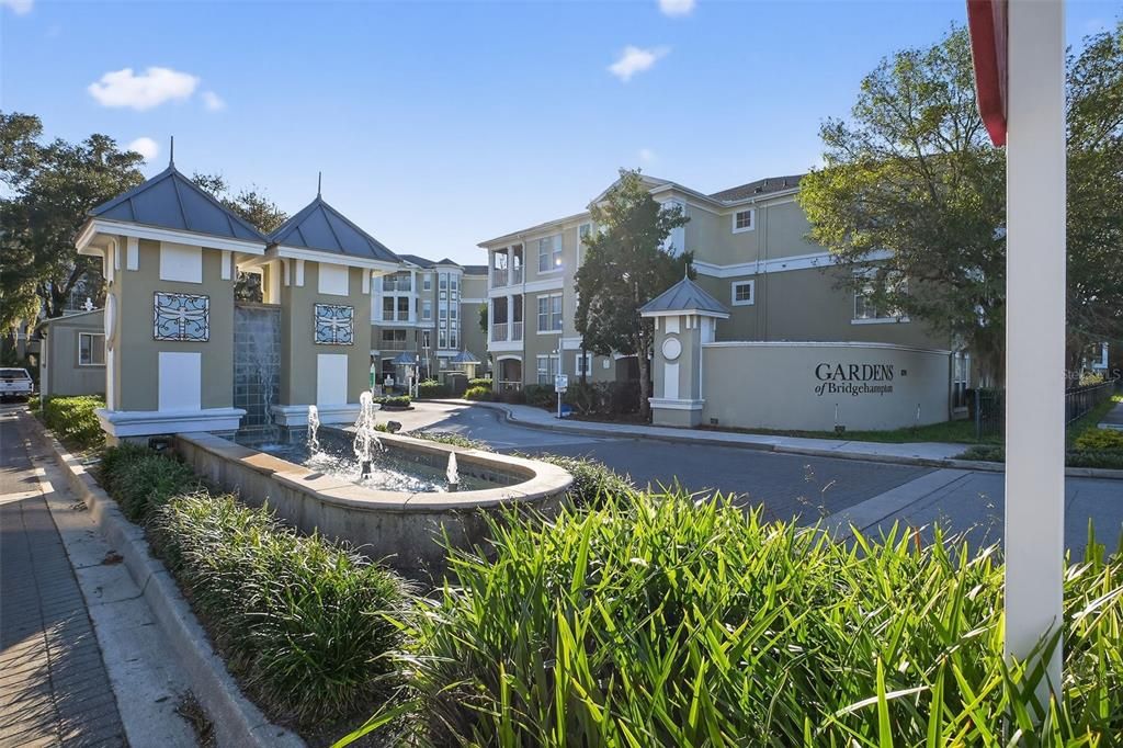 For Sale: $189,000 (2 beds, 2 baths, 1100 Square Feet)