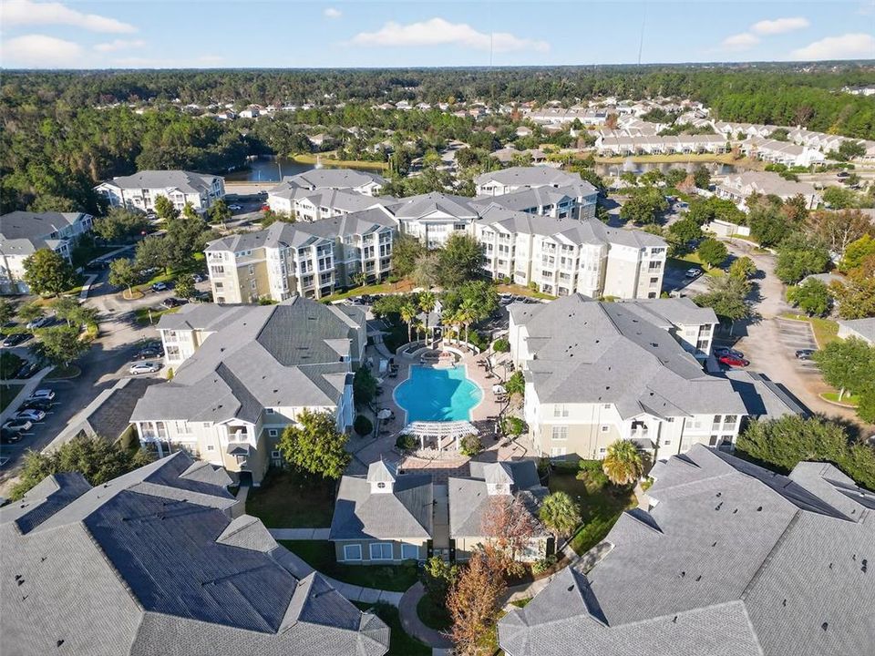 For Sale: $189,000 (2 beds, 2 baths, 1100 Square Feet)