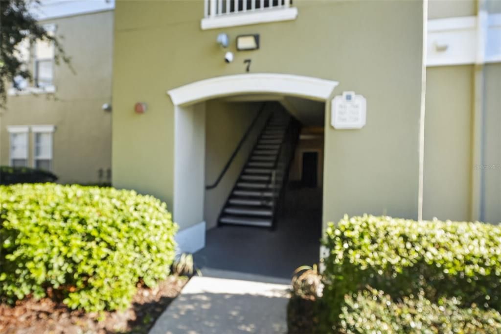 For Sale: $189,000 (2 beds, 2 baths, 1100 Square Feet)