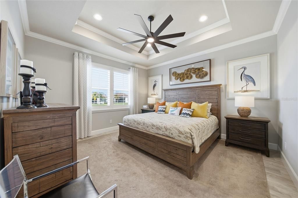 For Sale: $350,000 (2 beds, 2 baths, 1648 Square Feet)