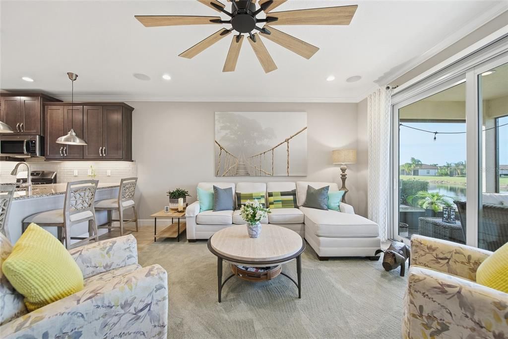 For Sale: $350,000 (2 beds, 2 baths, 1648 Square Feet)