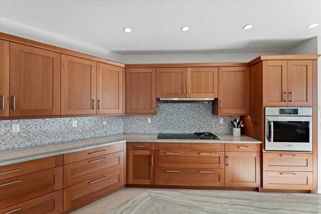 На продажу: $2,100,000 (3 спален, 3 ванн, 3029 Квадратных фут)