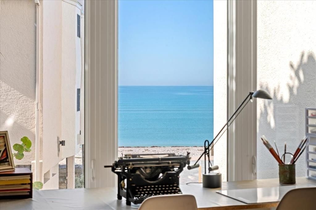 На продажу: $2,100,000 (3 спален, 3 ванн, 3029 Квадратных фут)