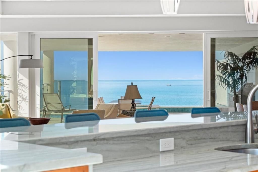 На продажу: $2,100,000 (3 спален, 3 ванн, 3029 Квадратных фут)