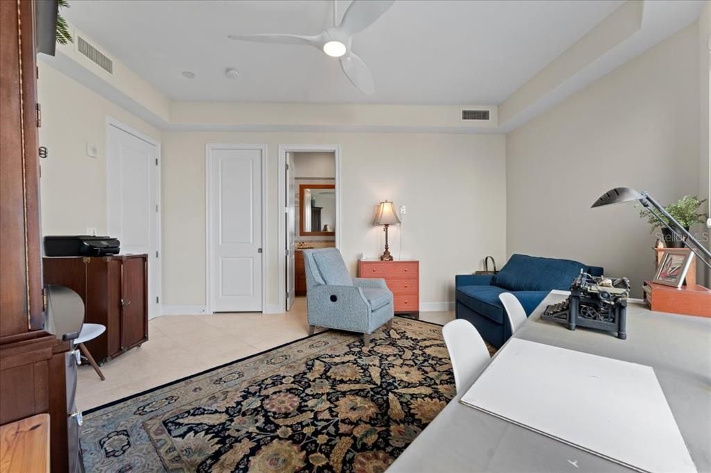 На продажу: $2,100,000 (3 спален, 3 ванн, 3029 Квадратных фут)