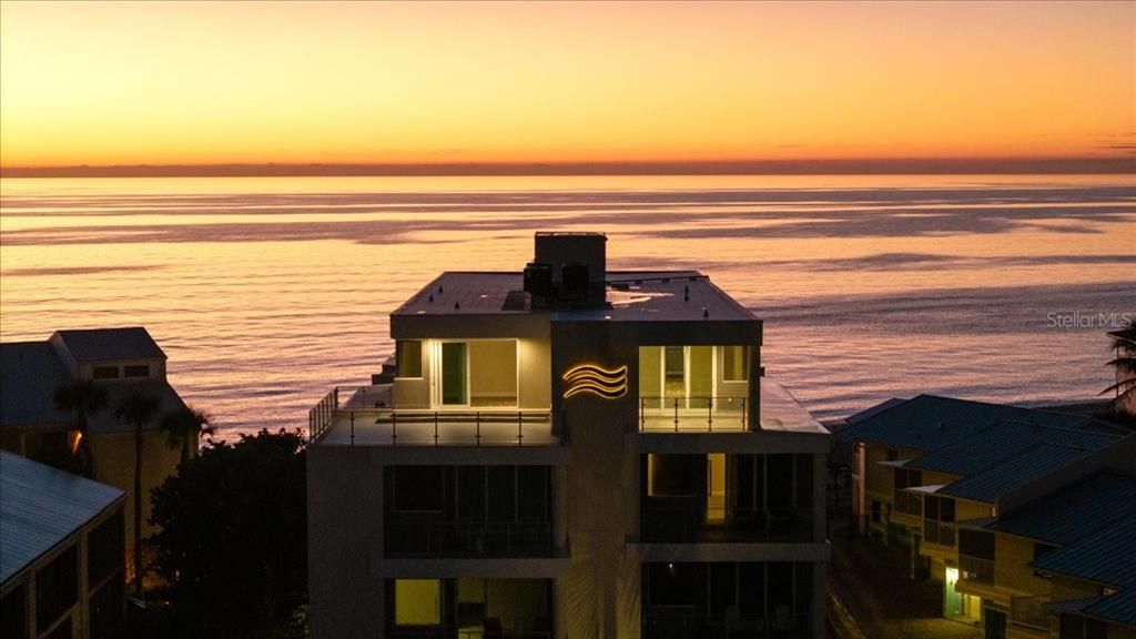 На продажу: $2,100,000 (3 спален, 3 ванн, 3029 Квадратных фут)