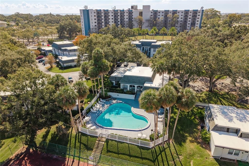 For Sale: $315,000 (3 beds, 2 baths, 1280 Square Feet)