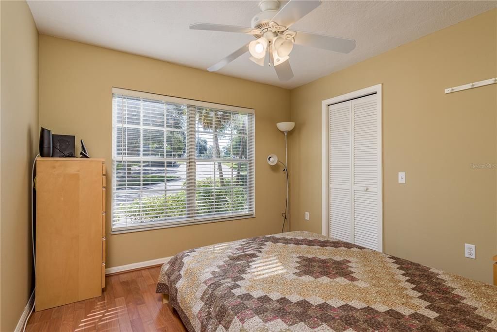 For Sale: $315,000 (3 beds, 2 baths, 1280 Square Feet)