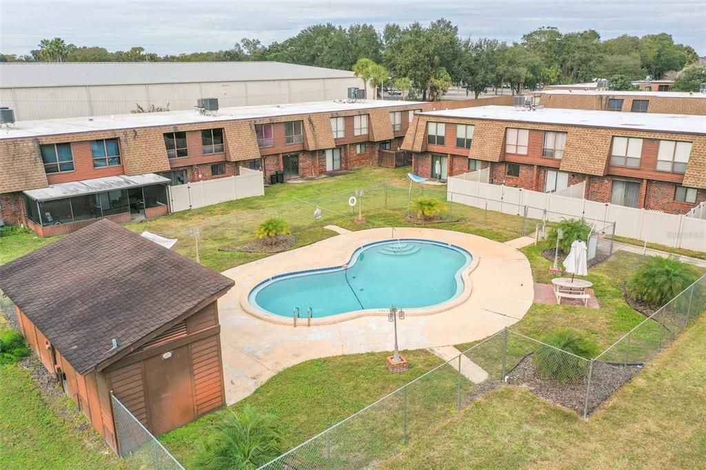 En Venta: $197,990 (4 camas, 2 baños, 1730 Pies cuadrados)