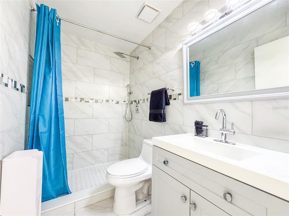 En Venta: $197,990 (4 camas, 2 baños, 1730 Pies cuadrados)