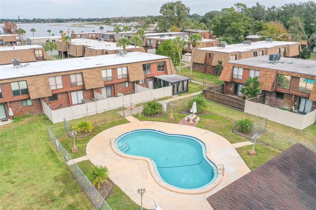 En Venta: $197,990 (4 camas, 2 baños, 1730 Pies cuadrados)
