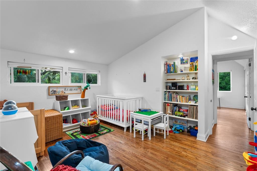 En Venta: $1,200,000 (4 camas, 4 baños, 2094 Pies cuadrados)