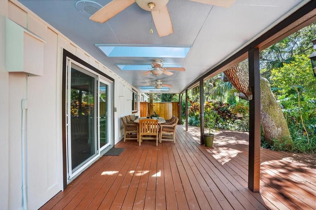 En Venta: $1,200,000 (4 camas, 4 baños, 2094 Pies cuadrados)