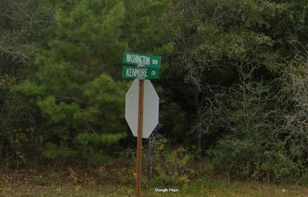 待售: $7,900 (0.39 acres)