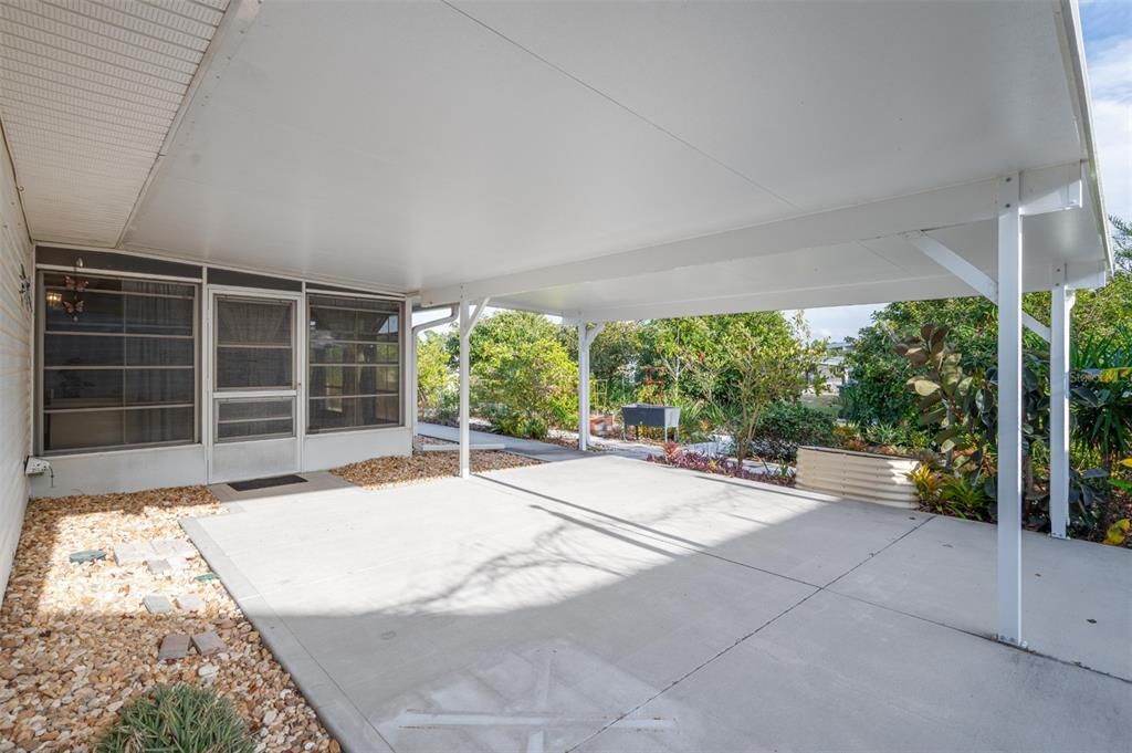 En Venta: $236,900 (2 camas, 2 baños, 1216 Pies cuadrados)
