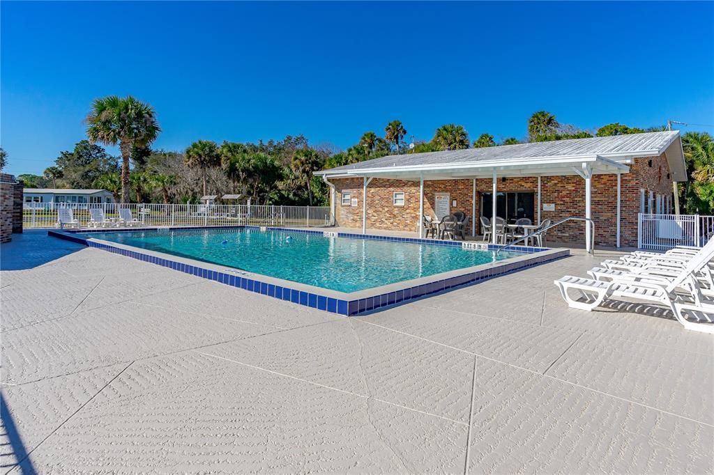 待售: $67,000 (0.11 acres)