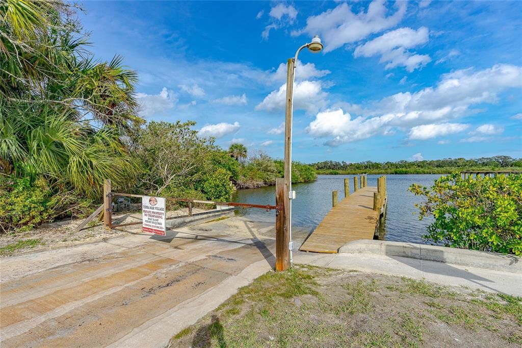 待售: $67,000 (0.11 acres)