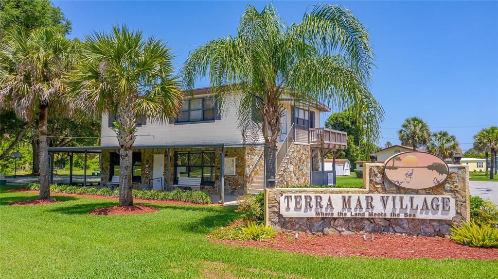 待售: $67,000 (0.11 acres)