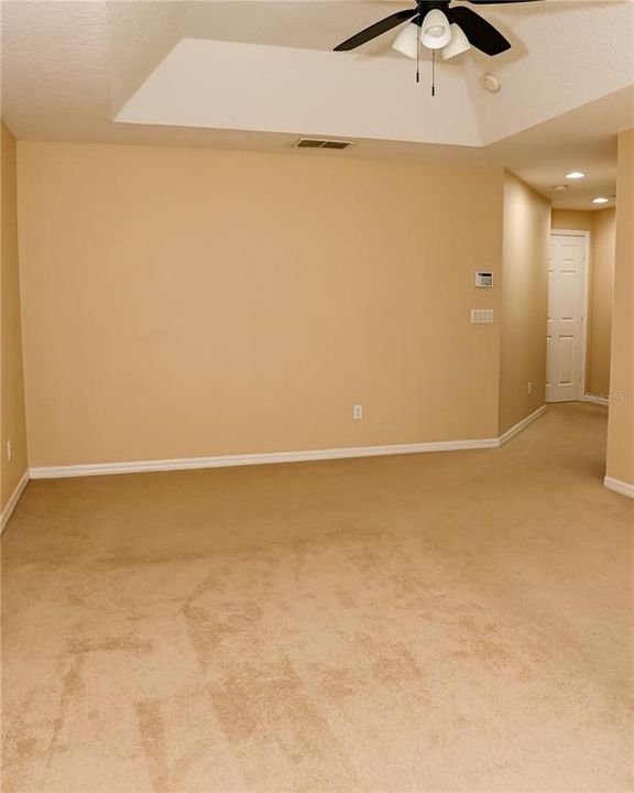 For Sale: $429,000 (3 beds, 3 baths, 2173 Square Feet)