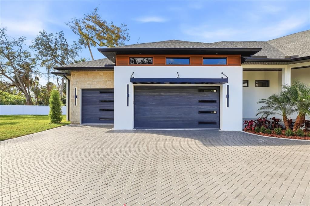 En Venta: $2,465,000 (4 camas, 3 baños, 4246 Pies cuadrados)