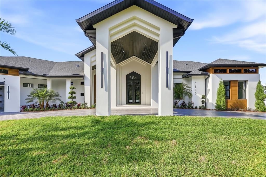 En Venta: $2,465,000 (4 camas, 3 baños, 4246 Pies cuadrados)