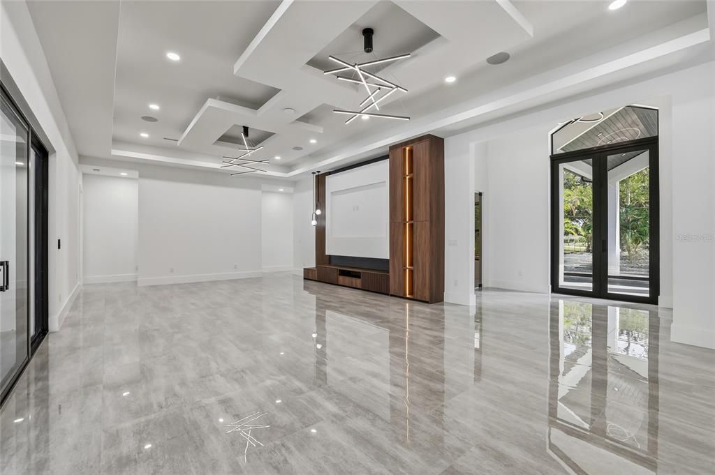 En Venta: $2,465,000 (4 camas, 3 baños, 4246 Pies cuadrados)