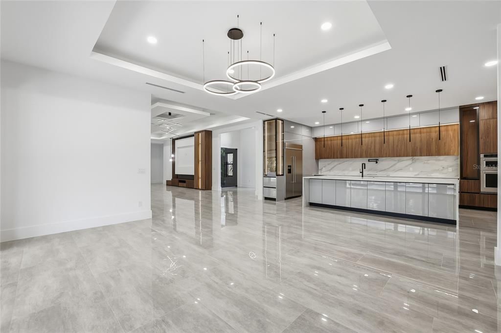 En Venta: $2,465,000 (4 camas, 3 baños, 4246 Pies cuadrados)