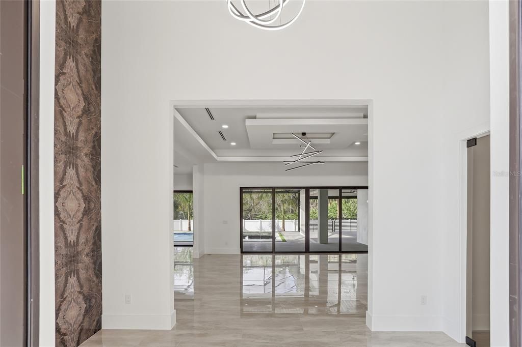 En Venta: $2,465,000 (4 camas, 3 baños, 4246 Pies cuadrados)