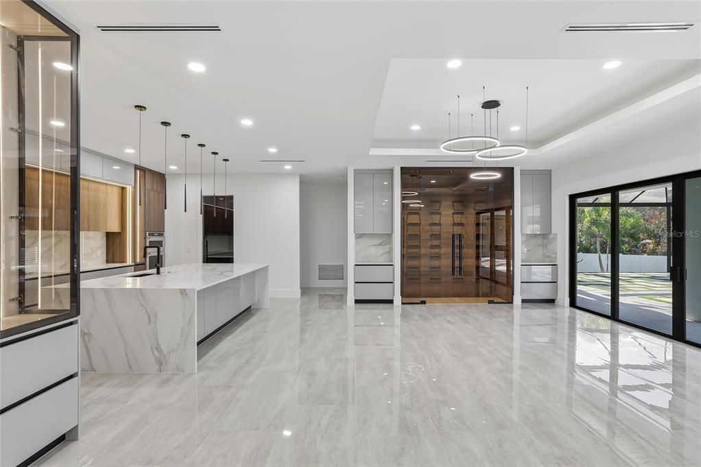 En Venta: $2,465,000 (4 camas, 3 baños, 4246 Pies cuadrados)