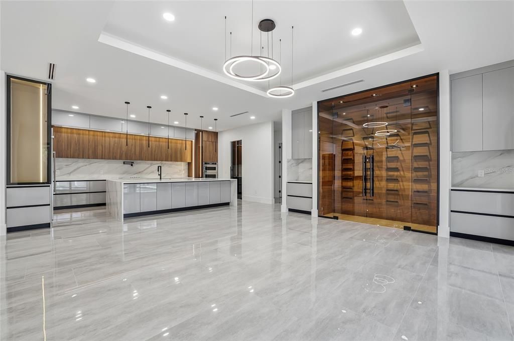 En Venta: $2,465,000 (4 camas, 3 baños, 4246 Pies cuadrados)