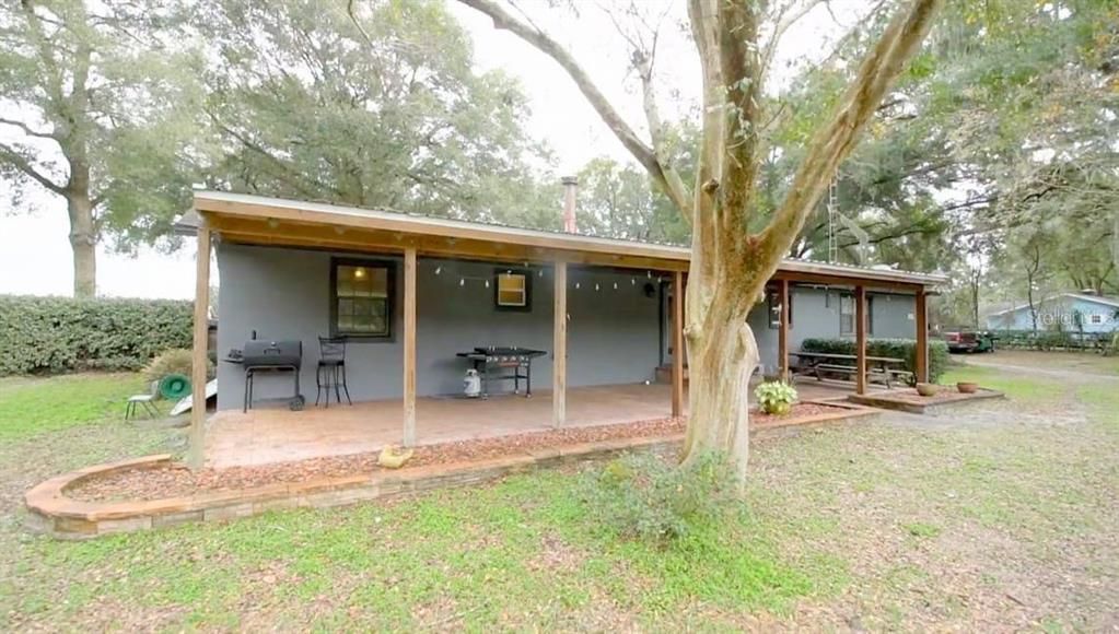 На продажу: $465,000 (3 спален, 2 ванн, 1985 Квадратных фут)