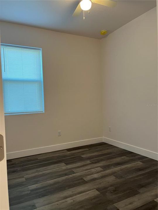 Active With Contract: $2,050 (3 beds, 2 baths, 1083 Square Feet)