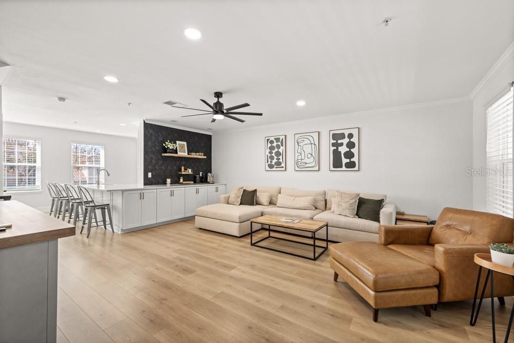 Activo con contrato: $495,500 (3 camas, 2 baños, 1640 Pies cuadrados)