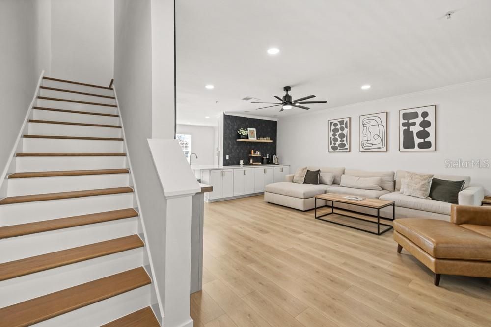 Activo con contrato: $495,500 (3 camas, 2 baños, 1640 Pies cuadrados)