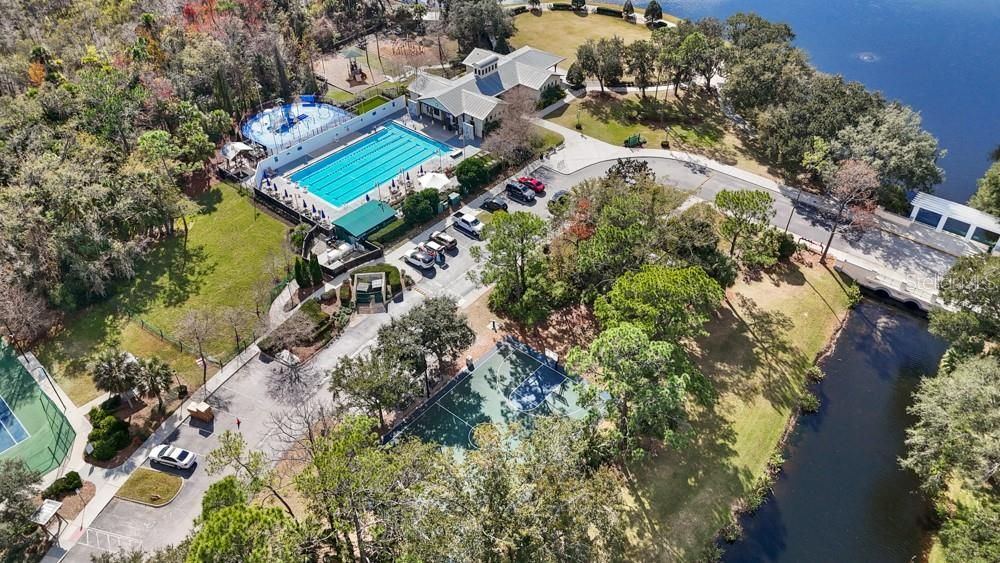 Activo con contrato: $495,500 (3 camas, 2 baños, 1640 Pies cuadrados)