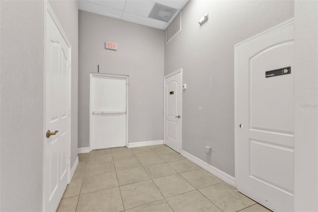 待售: $38,400 (0 贝兹, 0 浴室, 6996 平方英尺)