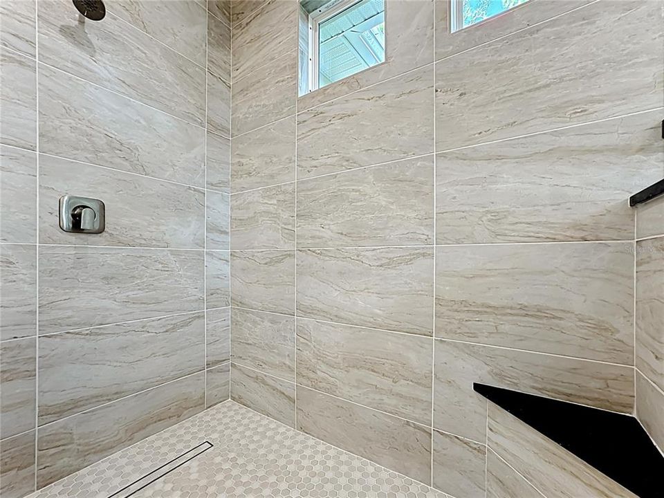 For Sale: $690,000 (4 beds, 3 baths, 2927 Square Feet)