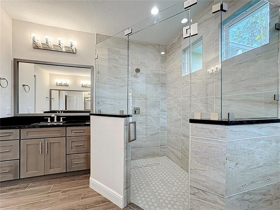 For Sale: $690,000 (4 beds, 3 baths, 2927 Square Feet)